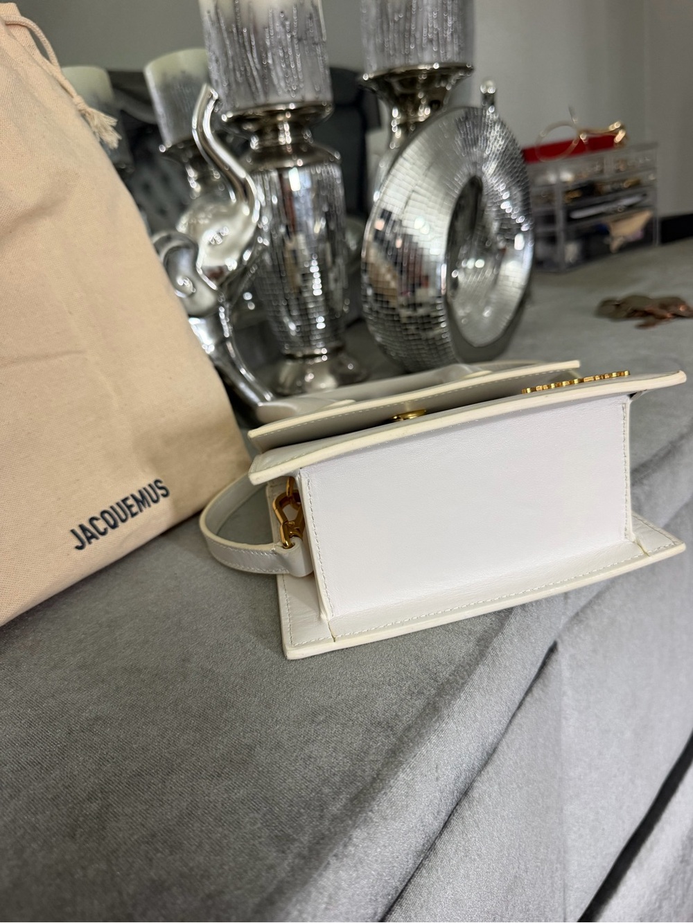 Jacquemus White Mini Le Chiquito Top-Handle Bag with Gold Logo - Picture 2 of 6